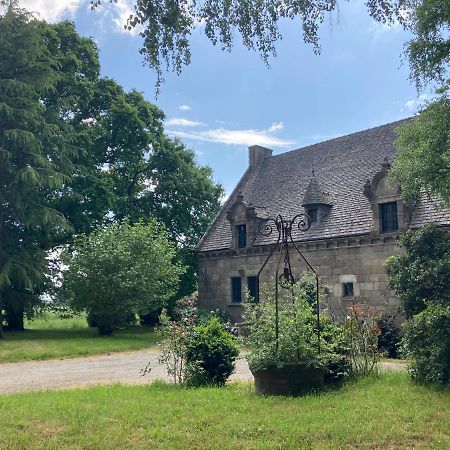 Bed and Breakfast La Forge De La Coudraie Pleugueneuc Exterior foto