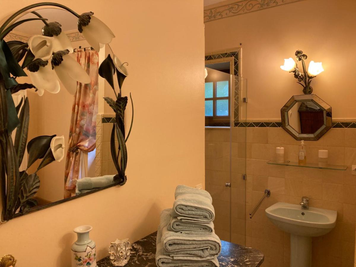 Bed and Breakfast La Forge De La Coudraie Pleugueneuc Exterior foto